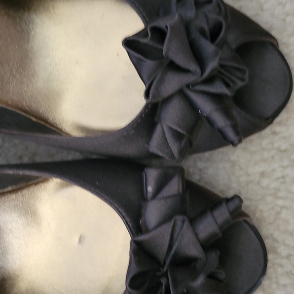 NWT Stuart Weitzman Pumps New - Picture 3 of 6